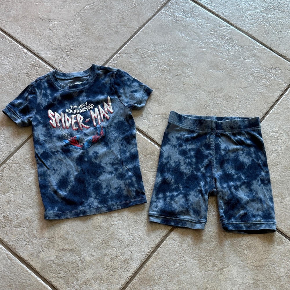 GAP Kids Spider Man Blue Tie-Dye Shirt Size 6